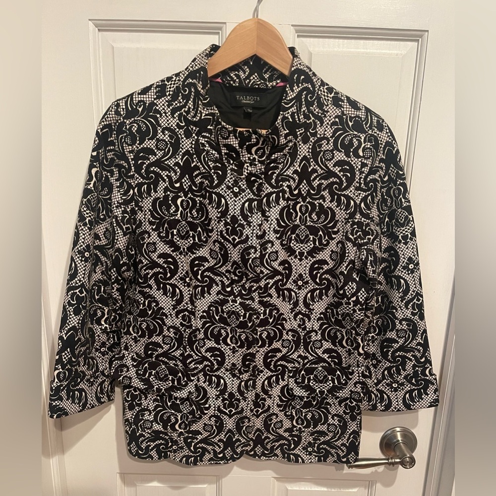Talbots Black and White Lace-Patterned Jacket Women’s Size 8